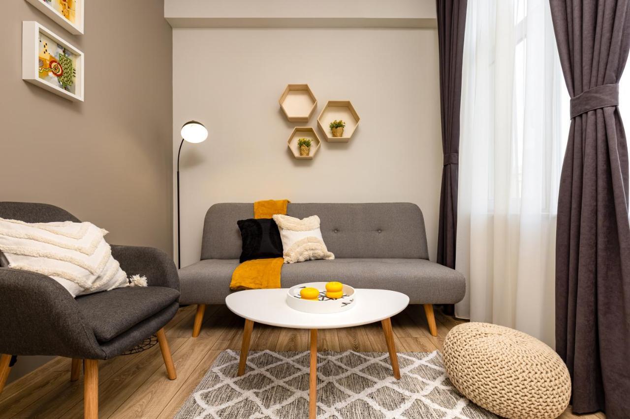 Kapana Guest House On Central Pedestrian Street With Parking Included 플로브디프 외부 사진