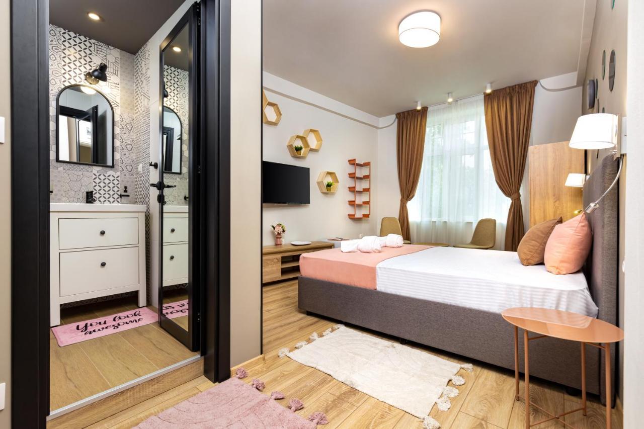 Kapana Guest House On Central Pedestrian Street With Parking Included 플로브디프 외부 사진