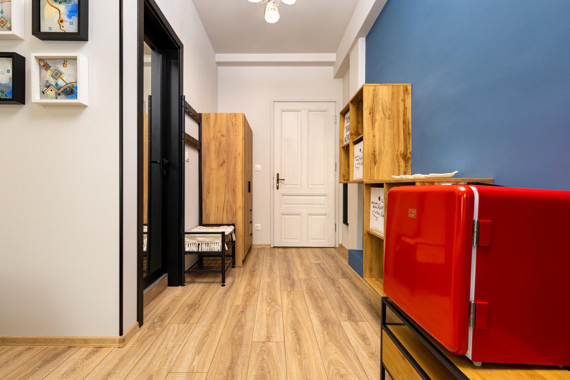 Kapana Guest House On Central Pedestrian Street With Parking Included 플로브디프 객실 사진