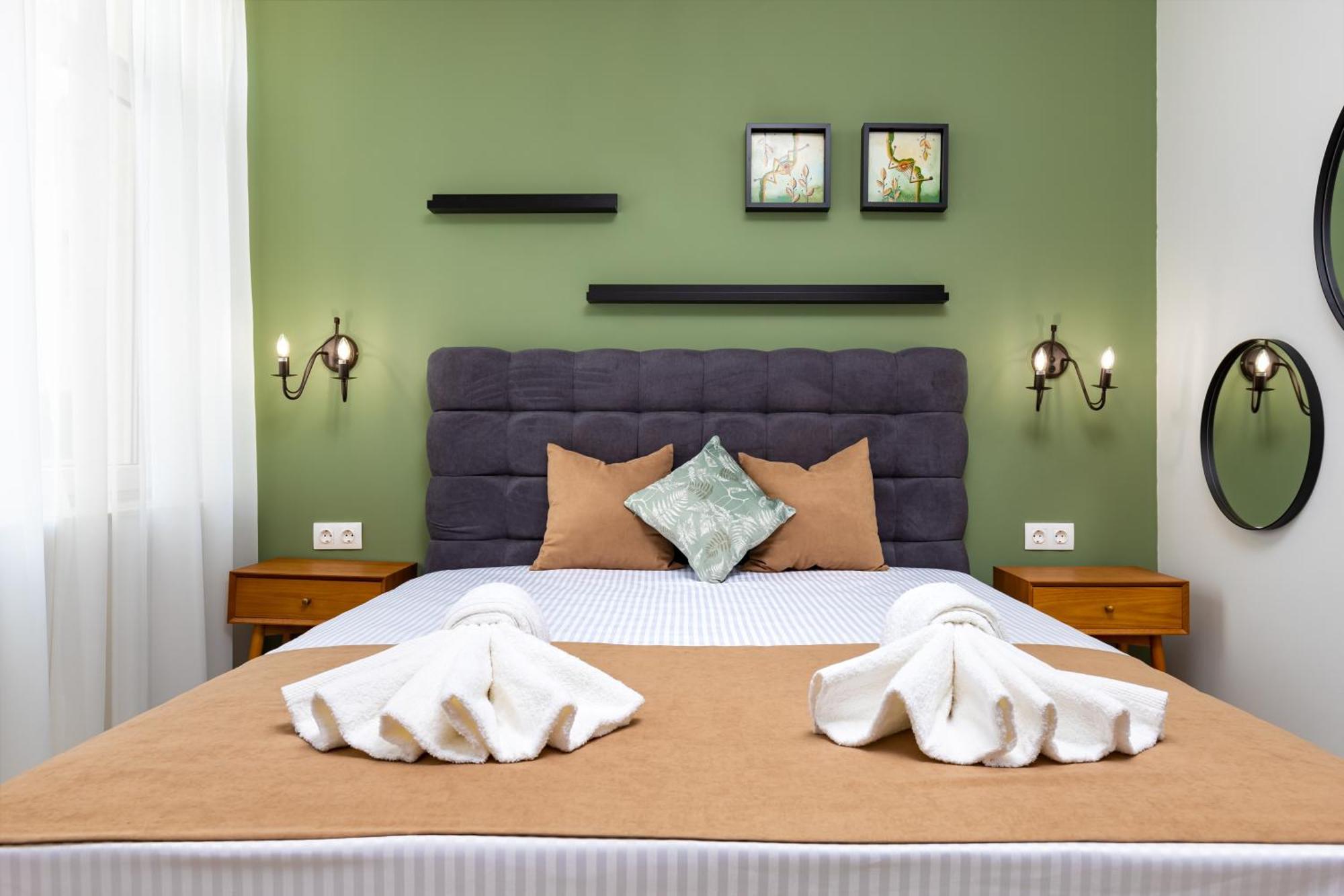 Kapana Guest House On Central Pedestrian Street With Parking Included 플로브디프 객실 사진